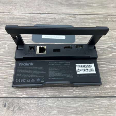 Yealink RoomCast-011, устройство для показа презентаций и совместной работы